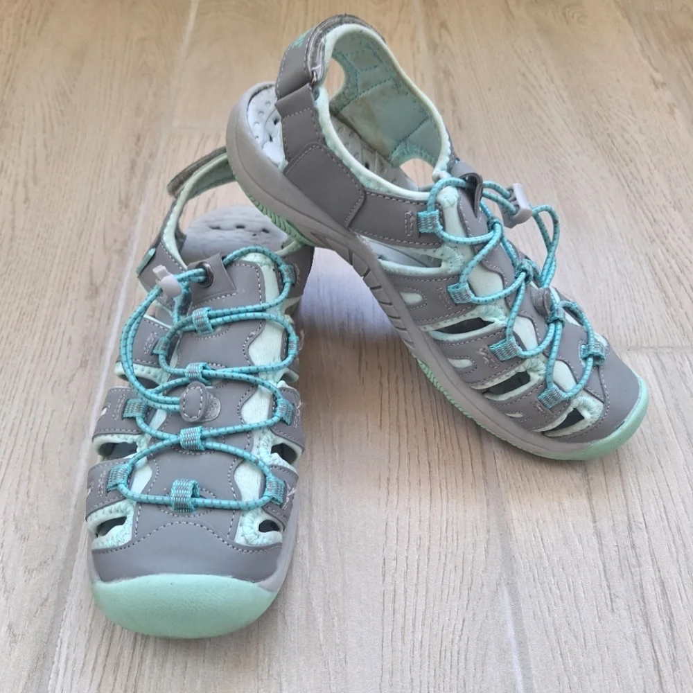 Khombu Crystal Women's Athletic Water Ready Closed Toe Hiking Sandals -  Size 7